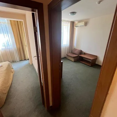 Strandja Готель Варна